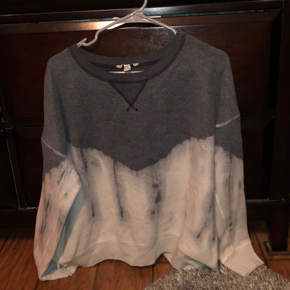 American eagle long sleeve